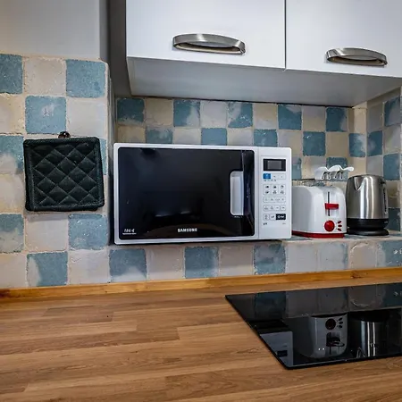 Yid Cavour 4 Luxury Apt In The Heart Of Florence