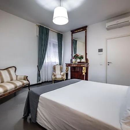 Apartment Yid Cavour 4 Luxury Apt In The Heart Of Florence