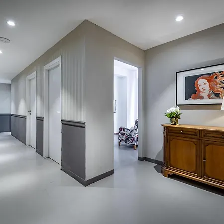 Apartment Yid Cavour 4 Luxury Apt In The Heart Of *