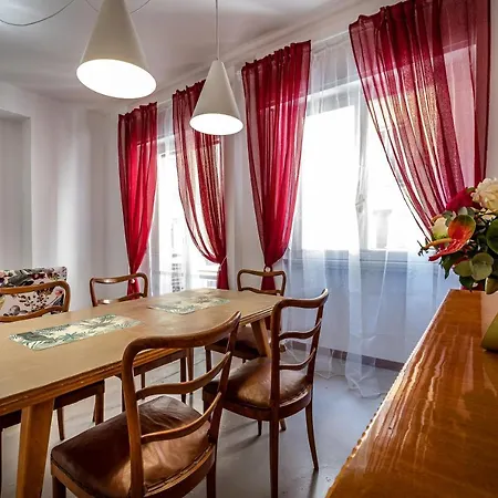 Yid Cavour 4 Luxury Apt In The Heart Of Florence